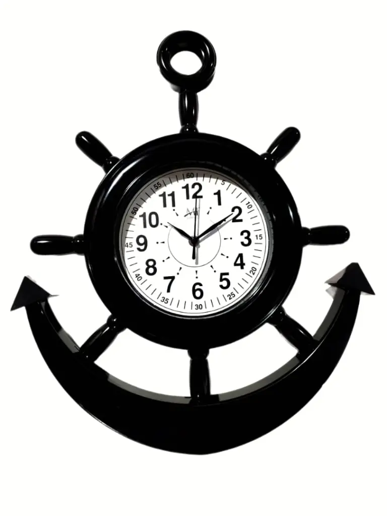 بحرية سوداء.webp